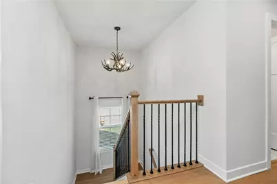 1043 Wedgewood Dr, Jeannette, PA 15644 - Photo 13