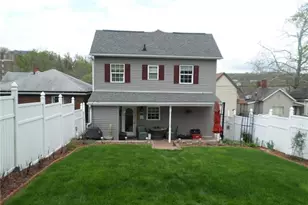 226 Nazer St, Franklin Township, PA 15370 - Photo 3