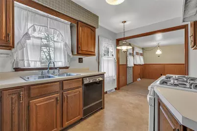 1908 N. 3rd Street, New Brighton, PA 15066 - Photo 7