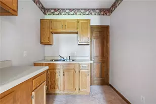 341 Paris Colliers Rd, Hanover Township, PA 15021 - Photo 11