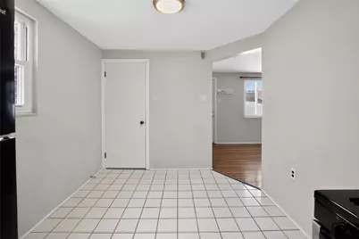 3341 Recker Dr, Pittsburgh, PA 15227 - Photo 3