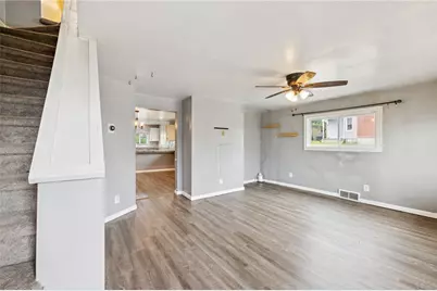 2318 Eccles St, Pittsburgh, PA 15210 - Photo 7