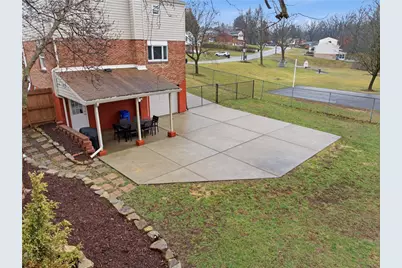 234 Parkedge Rd, Green Tree, PA 15220 - Photo 21