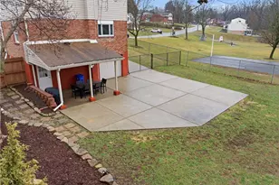 234 Parkedge Rd, Green Tree, PA 15220 - Photo 21