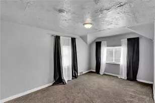 811 Clonmel St, Duquesne, PA 15110 - Photo 11