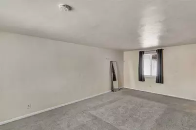 811 Clonmel, Duquesne, PA 15110 - Photo 5