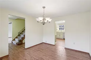 439 Manor Rd, Delmont, PA 15626 - Photo 9