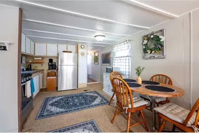 306 Lamplighter Manor, Latrobe, PA 15650 - Photo 7