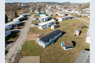 306 Lamplighter Manor, Latrobe, PA 15650 - Photo 19