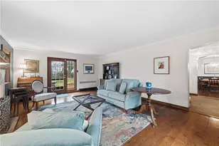 43 Hoodridge Dr, Pittsburgh, PA 15228 - Photo 7