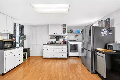 129 5th St, California, PA 15419 - Photo 9