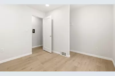 2531 South Park Road, Bethel Park, PA 15102 - Photo 25