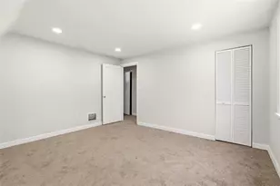 2531 South Park Rd, Bethel Park, PA 15102 - Photo 5