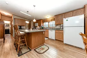 202 Lytle School Rd, Sandy Lake Township, PA 16145 - Photo 11