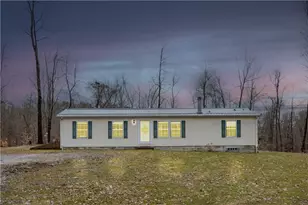 202 Lytle School Rd, Sandy Lake Township, PA 16145 - Photo 3