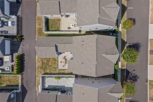 711 Withers Pk Dr, Cranberry Township, PA 16066 - Photo 3