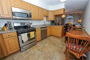 1467 Greenbriar Ct, South Park, PA 15129 - Photo 11