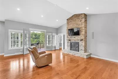 2726 Clay Rd, North Huntingdon, PA 15642 - Photo 15