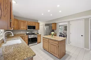 1053 Whispering Woods, Moon/Crescent Twp, PA 15108 - Photo 7