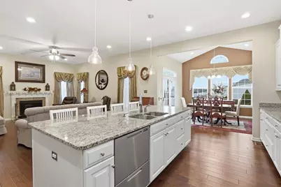 139 Olivia Avenue, Adams Township, PA 16046 - Photo 9