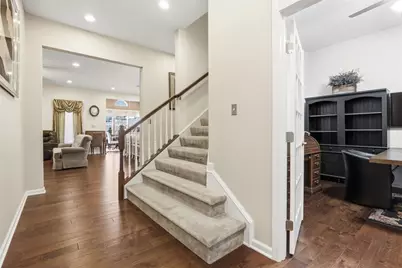 139 Olivia Avenue, Adams Township, PA 16046 - Photo 5