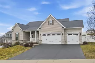 139 Olivia Ave, Adams Township, PA 16046 - Photo 1