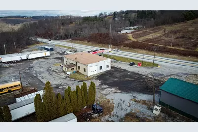760 Route 422, Summit Township, PA 16002 - Photo 9