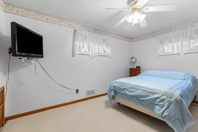 142 Donmor Drive, Ross Twp, PA 15237 - Photo 15