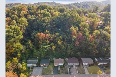 142 Donmor Drive, Ross Twp, PA 15237 - Photo 39