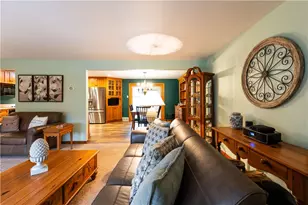 755 Jefferson Dr, Ross Twp, PA 15229 - Photo 11