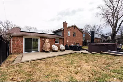 755 Jefferson Drive, Ross Twp, PA 15229 - Photo 17