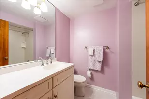 755 Jefferson Dr, Ross Twp, PA 15229 - Photo 19