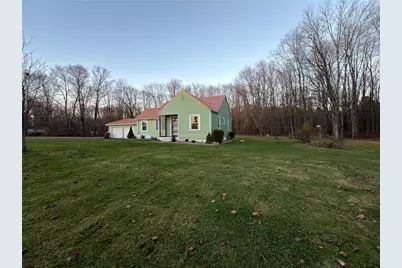 919 Butler Pike, Findley Township, PA 16137 - Photo 5