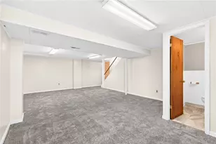 505 Bloomfield Dr, Hempfield Township, PA 15601 - Photo 29