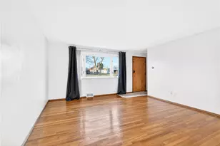 505 Bloomfield Dr, Hempfield Township, PA 15601 - Photo 9