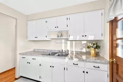 505 Bloomfield Dr, Hempfield Township, PA 15601 - Photo 13