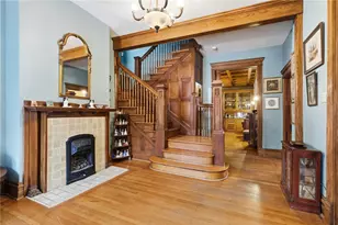 4916 Wallingford St, Pittsburgh, PA 15213 - Photo 3