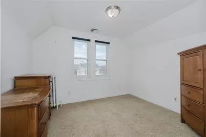 923 Scott Ave, Jeannette, PA 15644 - Photo 21