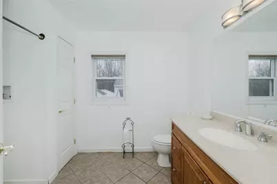 923 Scott Ave, Jeannette, PA 15644 - Photo 13