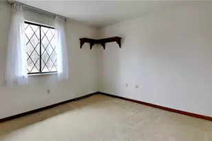 205 Silverdale Dr, Economy, PA 15005 - Photo 19