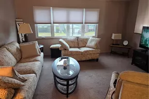 339 Laurie Dr, Pittsburgh, PA 15235 - Photo 3