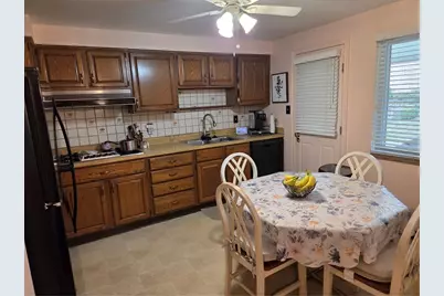 339 Laurie Dr, Pittsburgh, PA 15235 - Photo 5