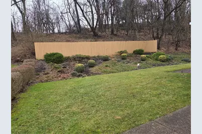 339 Laurie Dr, Pittsburgh, PA 15235 - Photo 17