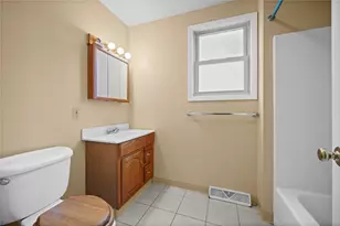 311 Catherine St, McKees Rocks, PA 15136 - Photo 9