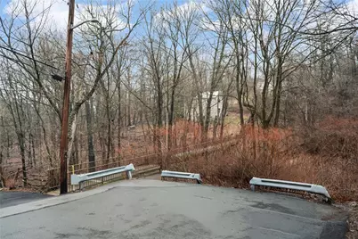 2500 Louisiana Ave, Beechview, PA 15216 - Photo 47