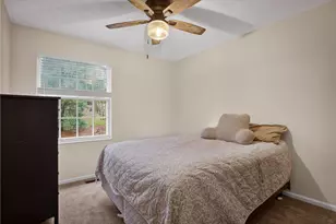 224 Valley Park Dr, Pittsburgh, PA 15216 - Photo 27