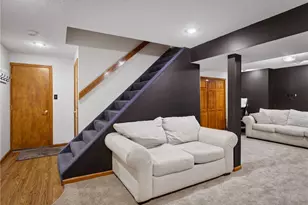 224 Valley Park Dr, Pittsburgh, PA 15216 - Photo 31