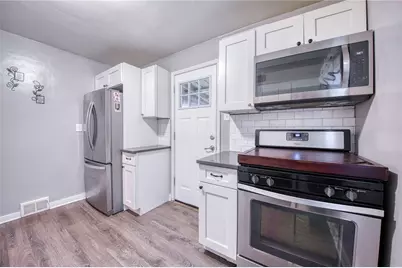 1473 Blossom Hill, Pittsburgh, PA 15234 - Photo 5