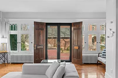 6 Ellsworth Ter, Pittsburgh, PA 15213 - Photo 3