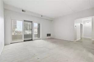 5600 Munhall Rd, Pittsburgh, PA 15217 - Photo 5